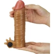 Add 1.5" Vibrating Silicone Extender Brown vibrátoros erezett felületű péniszköpeny
