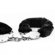 Fetish Pleasure bolyhos bilincs (fekete)