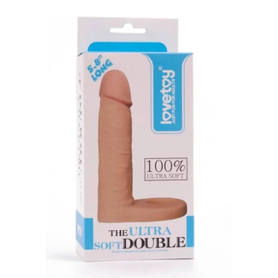 The Ultra Soft vízálló csatolható dildó